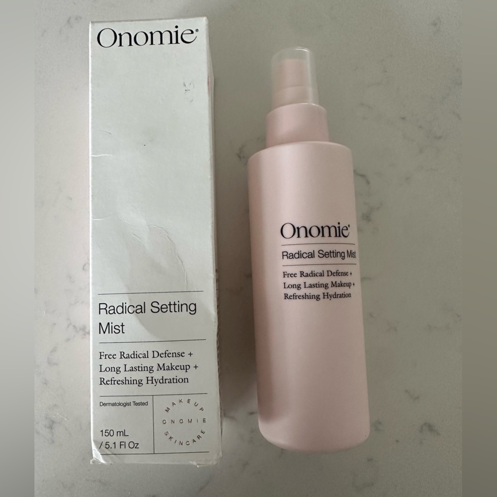 ONOMIE Radical Defense Long Lasting Setting Mist NIB